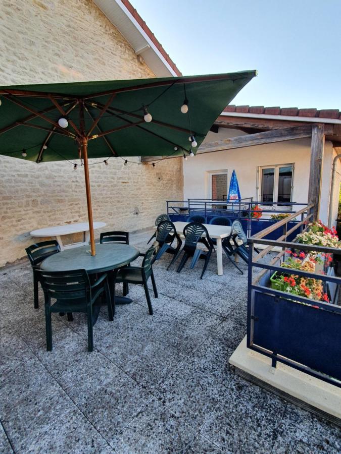 L'Oustalou Villa Vieville Exteriör bild
